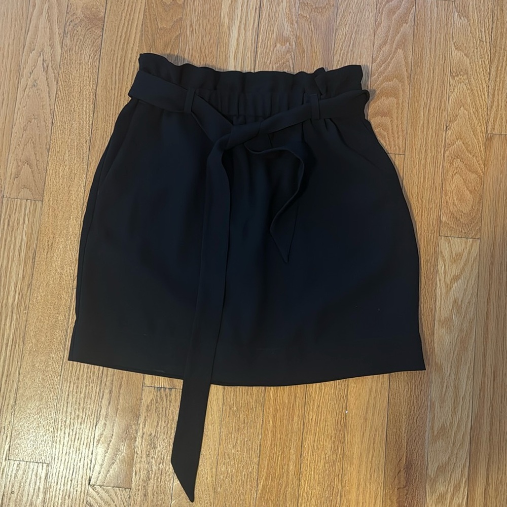 Black Express Skirt